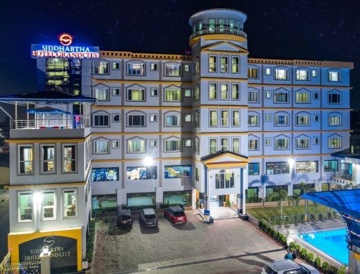 best hotel at biratamod